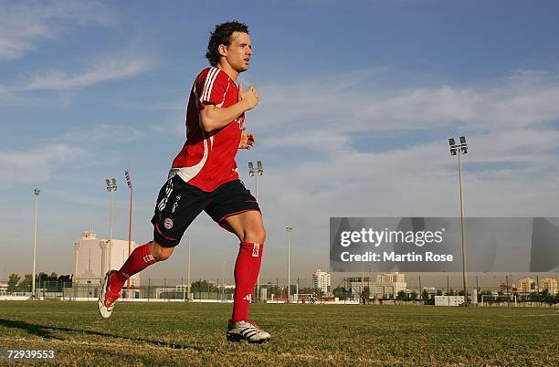 Owen Hargreaves of Munich runs during the Bayern Munich training camp on January 06, 2007 in Dubai, United Arab Emirates.