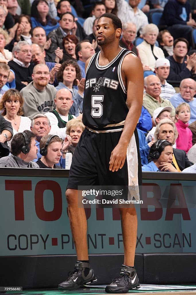 San Antonio Spurs v Minnesota Timberwolves