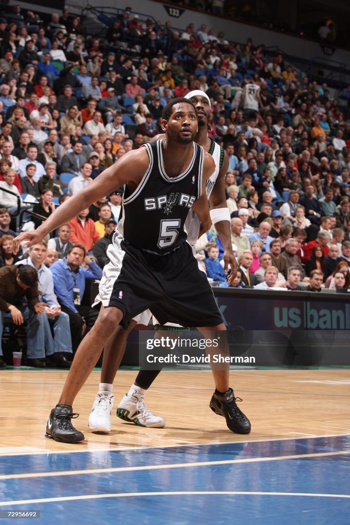 San Antonio Spurs v Minnesota Timberwolves