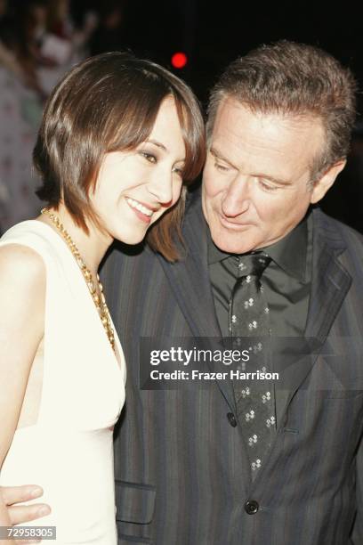 Actor Robin Williams with daughter Zelda arrives at the 33rd Annual People's Choice Awards held at the Shrine Auditorium on January 9, 2007 in Los...