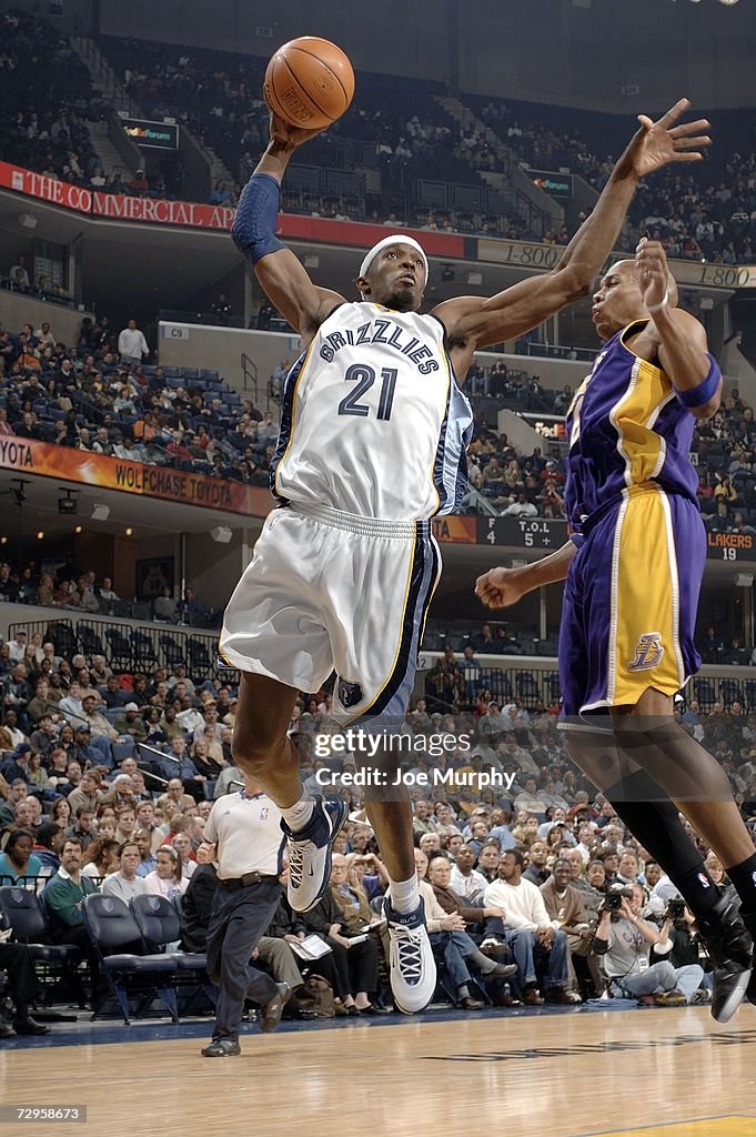 Los Angeles Lakers v Memphis Grizzlies