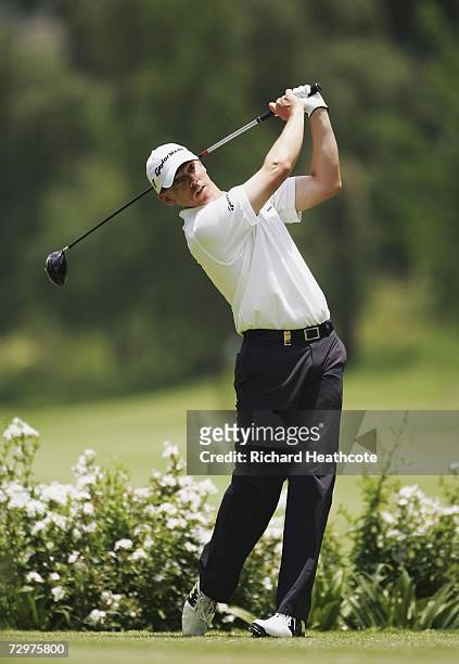 David Park of Wales tee's off at the 15th during round one the Joburg Open 2007 at Royal Johannesburg and Kensington Golf Club on January 11, 2007 in...