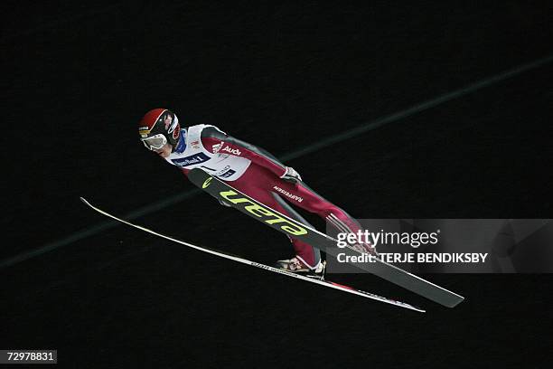 Switzerland's Simon Amman airbournes 11 January 2007 during her training in the Vikersund Ski Jumping Hill in Eastern Norway prior upcoming World Cup...
