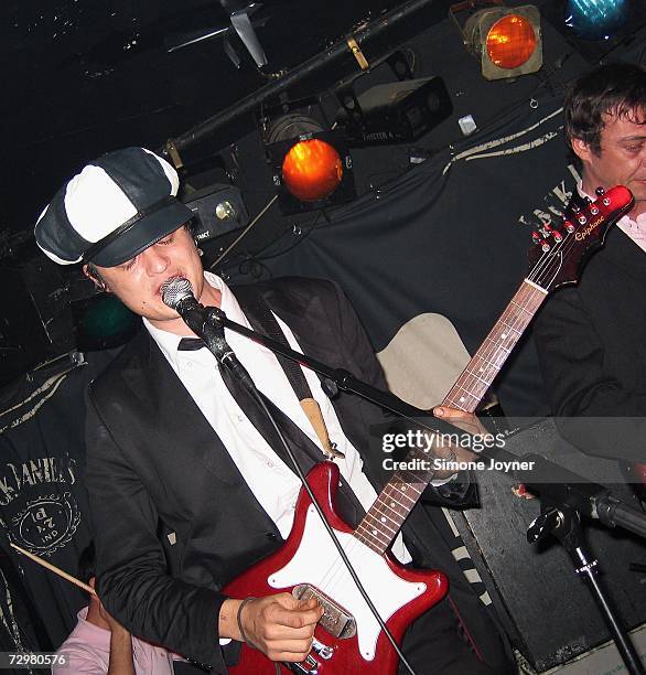 Pete Doherty of Babyshambles plays a surprise gig to unsuspecting pubgoers at Camden's Dublin Castle on January 11, 2007 in London, England.