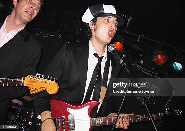 Pete Doherty of Babyshambles plays a surprise gig to unsuspecting pubgoers at Camden's Dublin Castle on January 11, 2007 in London, England.