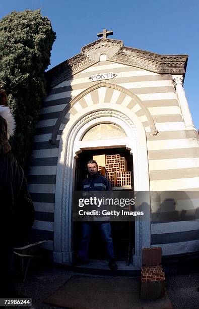 The Ponti's chapel is to undergo renovations after Italian director Carlo Ponti is buried in the cemetary on January 12, 2007 in Magenta, Italy....