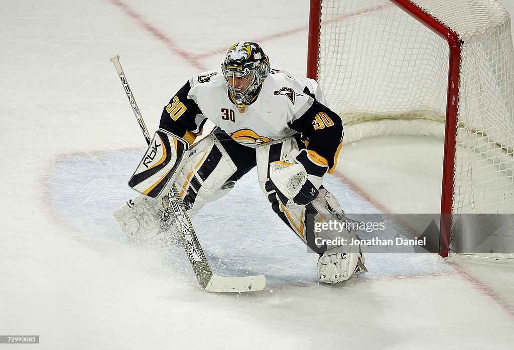 Buffalo Sabres v Chicago Blackhawks