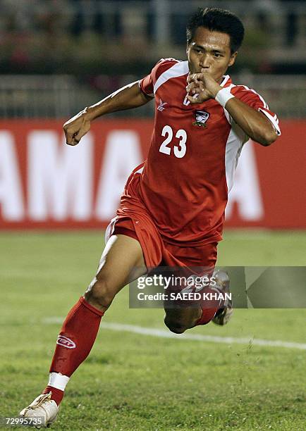 27 Pipat Thonkanya Stock Photos, HighRes Pictures, and Images Getty