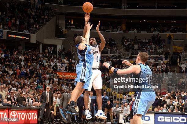 Gilbert Arenas of the Washington WIzards hits the winning shot at the buzzer against the Utah Jazz on January 15, 2007 at the Verizon Center in...