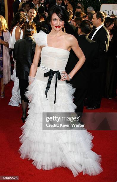 Actress Cameron Diaz arrives at the 64th Annual Golden Globe Awards at the Beverly Hilton on January 15, 2007 in Beverly Hills, California.