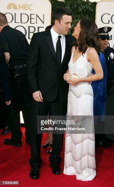 Actor Ben Affleck and Jennifer Garner arrive at the 64th Annual Golden Globe Awards at the Beverly Hilton on January 15, 2007 in Beverly Hills,...