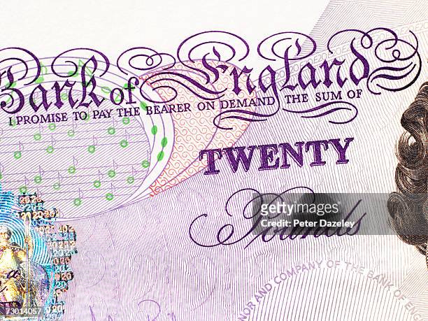 uk currency, twenty pound banknote, close-up - tjugopundsedel bildbanksfoton och bilder