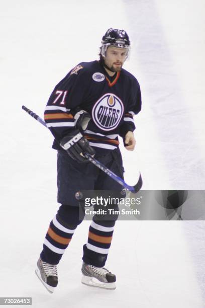 Petr Sykora of the Edmonton Oilers looks on against the Dallas Stars on January 4, 2007 at Rexall Place in Edmonton, Alberta, Canada. The Stars won...