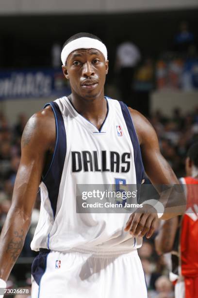 Josh Howard of the Dallas Mavericks is on the court during the game against the Charlotte Bobcats on December 26, 2006 at the American Airlines...