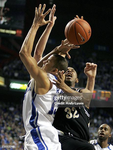 Bobby Perry Kentucky Bobby Perry Photos and Premium High Res Pictures - Getty Images
