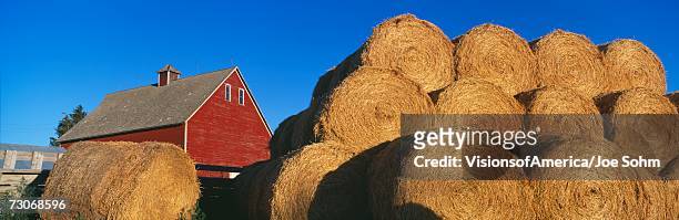 "red barn and haystacks, idaho falls" - idaho falls stock-fotos und bilder