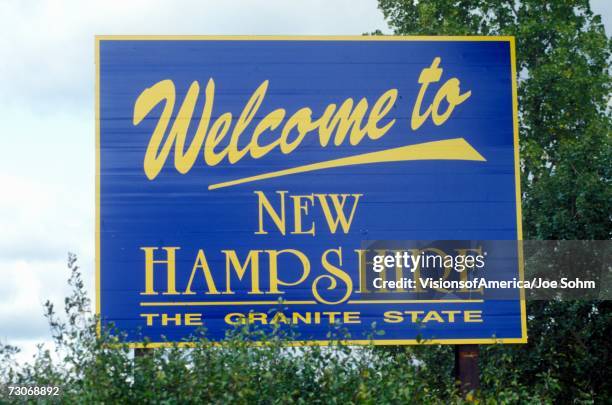 welcome to new hampshire sign - new hampshire road sign stock pictures, royalty-free photos & images