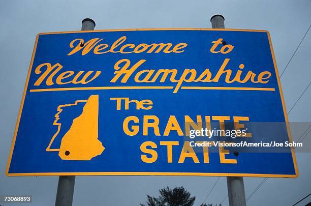 welcome to new hampshire sign - new hampshire road sign stock pictures, royalty-free photos & images
