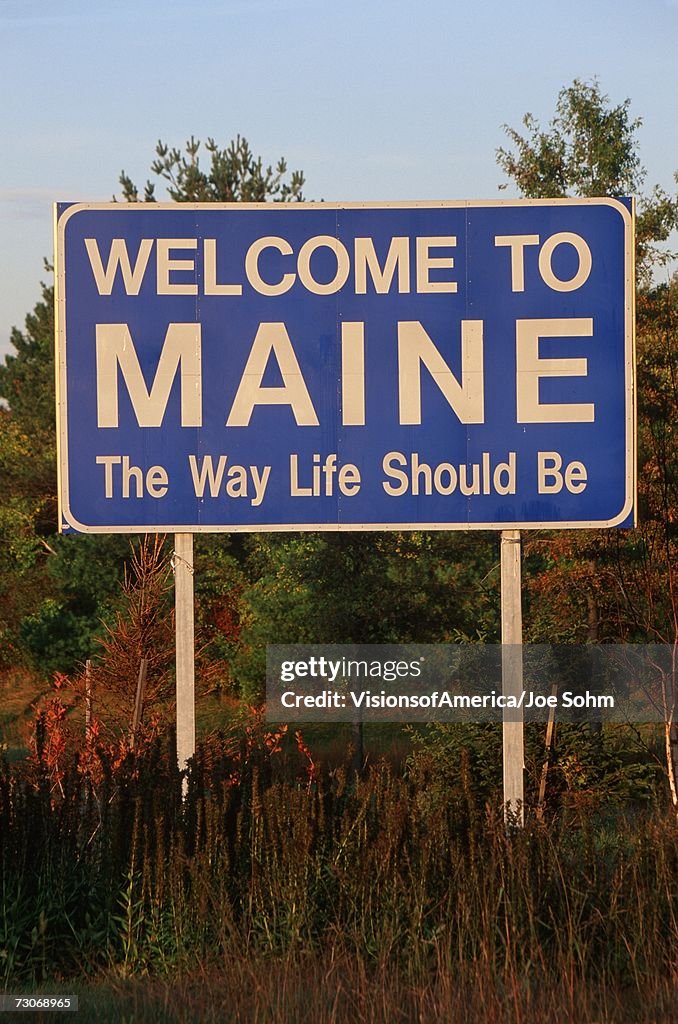 Welcome to Maine Sign
