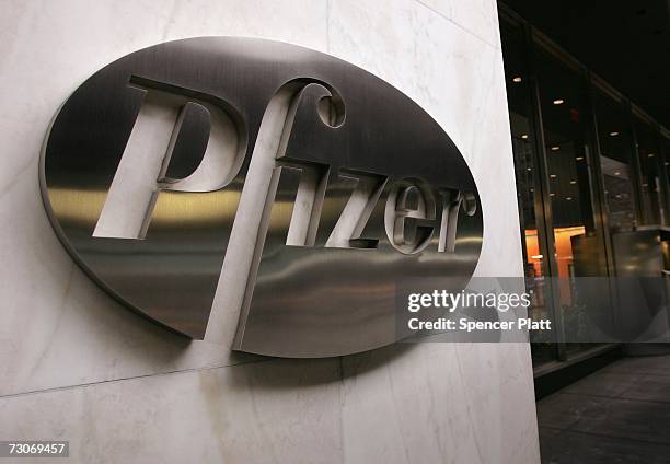 Pfizer Building Sign Pfizer Building Photos and Premium High Res Pictures - Getty Images