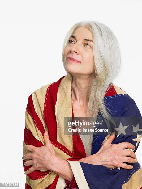 woman wearing flag - betsy ross flag stockfoto's en -beelden
