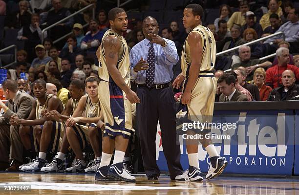 Maureece Rice 474 Travis Rice Stock Photos, High-Res Pictures, and Images - Getty Images