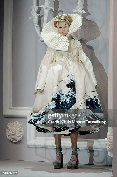 Model walks down the catwalk during the Christian Dior fashion show as part of Spring / Summer 2007 Haute Couture on January 22, 2007 in Paris,...
