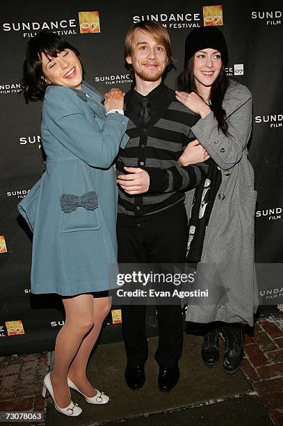 Actors Zooey Deschanel, Lou Taylor Pucci and Jena Malone arrive for the premiere of "The Go-Getter " at the Library Center during the 2007 Sundance...