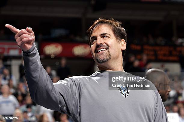 Owner Mark Cuban the Dallas Mavericks points during the game against the Charlotte Bobcats on December 26, 2006 at the American Airlines Center in...