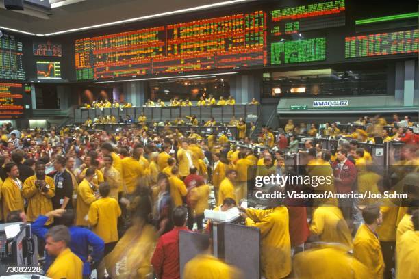 trading floor of the chicago mercantile exchange, chicago, illinois - chicago mercantile exchange stock pictures, royalty-free photos & images