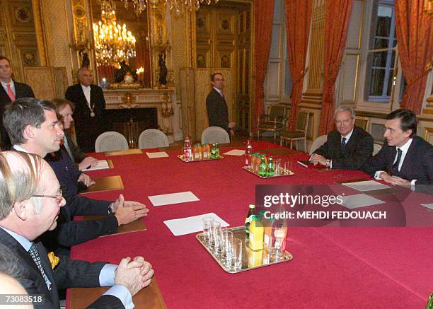 French Foreign affair minister Philippe Douste-Blazy speaks with Andre Boisclair , head of the pro-independence Parti Quebecois, 23 January 2007 in...