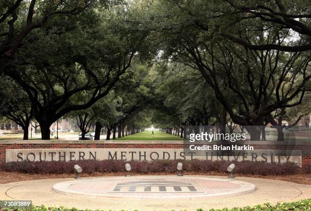 Student walks on the Southern Methodist University campus January 23, 2007 in Dallas, Texas. Some faculty and students at SMU are worried that if...