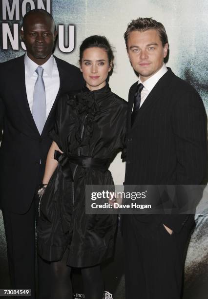 Actors Djimon Hounsou, Jennifer Connelly and Leonardo DiCaprio arrive at the UK premiere of "Blood Diamond" at Odeon Leicester Square on January 23,...