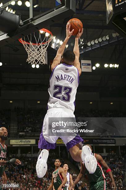 Kevin Martin of the Sacramento Kings takes the ball to the basket against the Milwaukee Bucks on January 24, 2007 at ARCO Arena in Sacramento,...