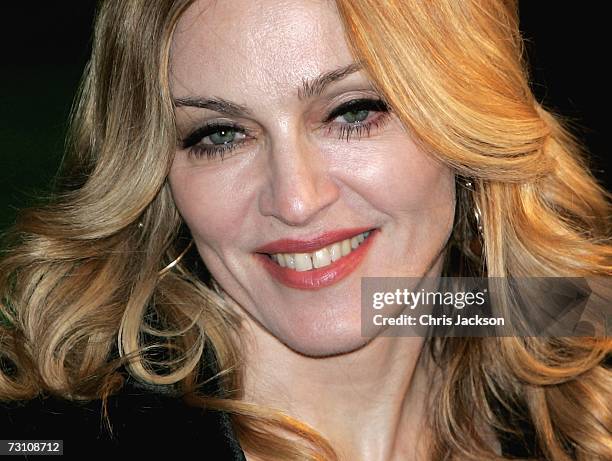 Madonna arrives at the Arthur And The Invisibles premier at Vue Leicester Square on January 25, 2007 in London, England.