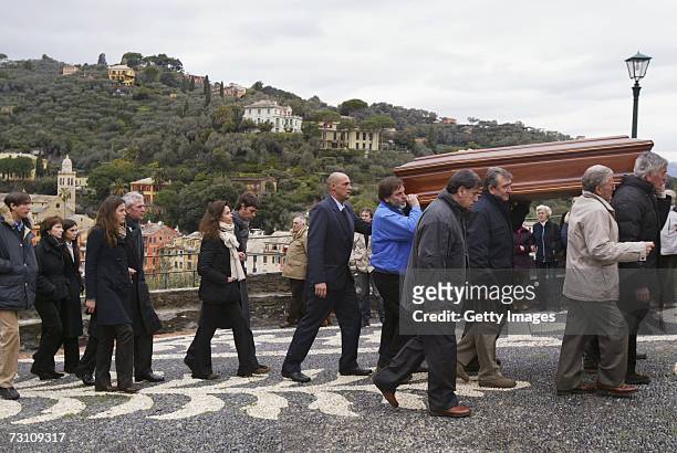 Cecilia Pirelli Marco Tronchetti Provera, CEO of Pirelli and C S.p.a , and his daughter Ilaria follow the coffin of Leopoldo Pirelli during his...