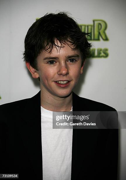 Actor Freddie Highmore arrives at the UK premiere of "Arthur And The Invisibles" at Vue cinema, Leicester Square on January 25, 2007 in London,...