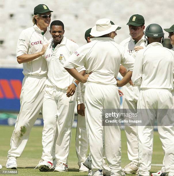 Makhaya Ntini celebrates after getting the wicket of Muhammad Hafeez during Day 1 of the Third test between, South Africa and Pakistan at Sahara Park...