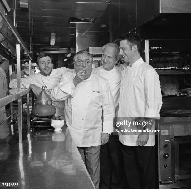 Abert Roux Roux Brothers Fotografías e imágenes de stock - Getty Images