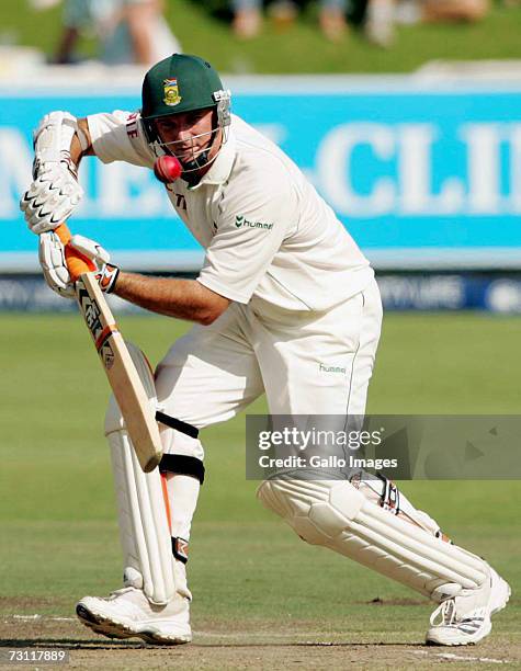 Graeme Smith of South Africa in action during Day 1 of the Third test between, South Africa and Pakistan at Sahara Park Newlands, on January 26, 2007...