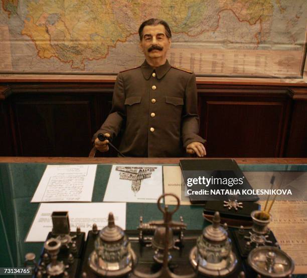 Sochi, RUSSIAN FEDERATION: A picture taken 22 January 2007 shows the lifesize wax statue of Soviet dictator Joseph Stalin at the Stalin's museum,...