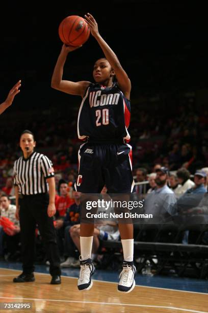 Renee Montgomery of the University of Connecticut Huskies shoots against St. John's University Red Storm at Madison Square Garden on January 21, 2007...