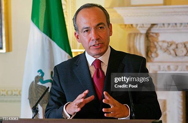 Mexican President Felipe Calderon makes a speech at 10 Downing Street, on January 29, 2007 in London, England. Calderon, who is currently on a...