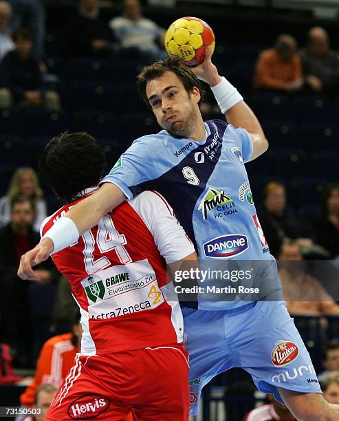 18 Attila Vadkerti Stock Photos, HighRes Pictures, and Images Getty