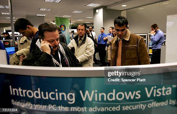 People give the new Windows Vista a try at a Best Buy store January 30, 2007 in New York City. Microsoft launched the Windows Vista operating system...