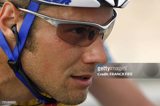 Belgian Tom Boonen of Quick Step rides in the leading pack during the fourth stage of the 6th edition of the Tour of Qatar cycling race in Doha, 31...