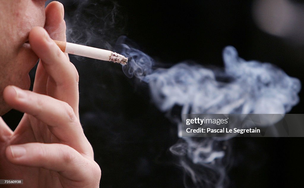 France Introduce Smoking Ban In Public Places