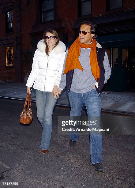 Actress Elizabeth Hurley and fiancee Arun Nayar walk to lunch at Bilboquet restaurant, on January 31, 2007 in New York City.