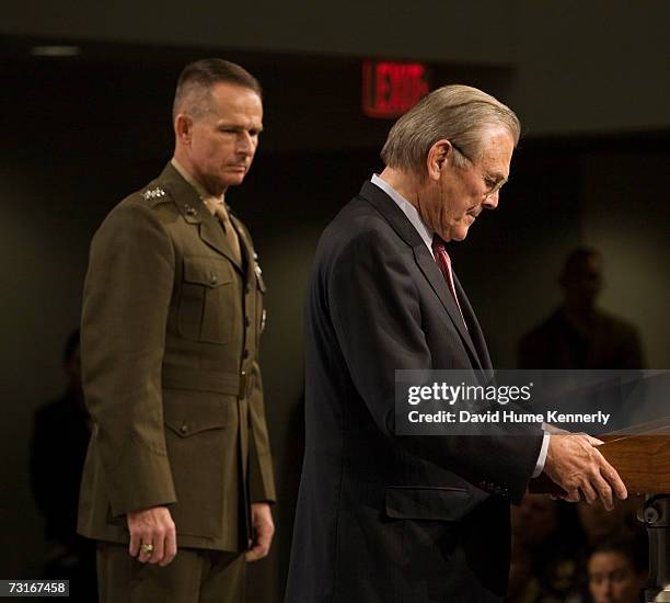 Secdef Rumsfeld Us Pentagon Rumsfeld Pace Photos and Premium High Res Pictures - Getty ...