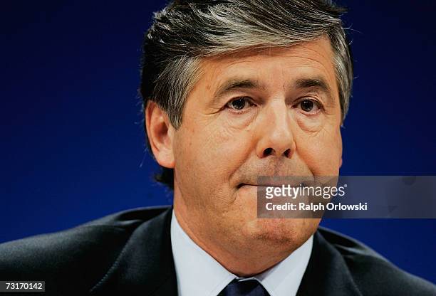 Josef Ackermann, CEO of German Deutsche Bank AG arrives at the 2006 resultsl news conference on February 1, 2007 in Frankfurt, Germany. The net...
